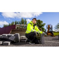 PW3 - jacheta de iarna HI-VIS